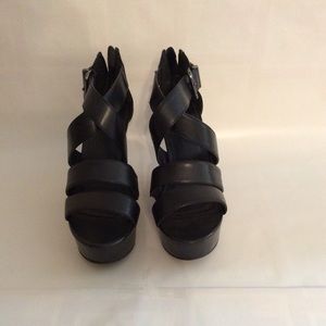 Express Black Wedges - size 7